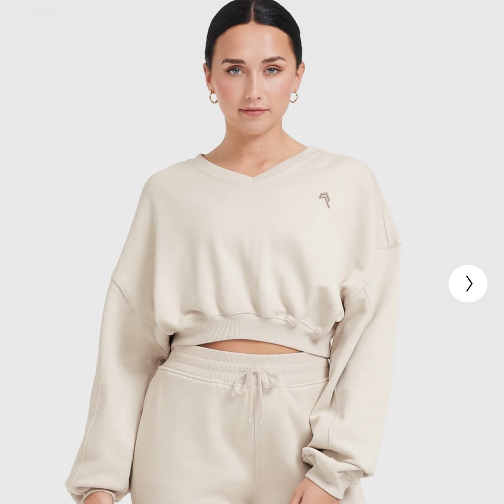 Oner active lightweight cropped sweater